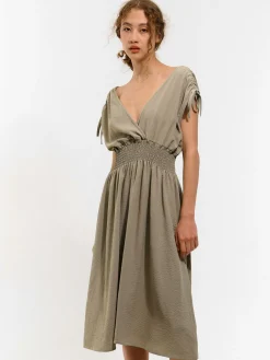 GATE Sukienka midi z dekoltem w kształcie litery V| Kategorie·Sukienki