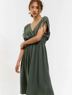 GATE Sukienka midi z dekoltem w kształcie litery V| Kategorie·Sukienki