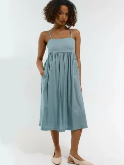 GATE Sukienka na ramiączek| Kategorie·Sukienki