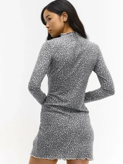 GATE Sukienka z kwiatowym nadrukiem| Kategorie·Sukienki