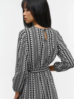 GATE Sukienka z nadrukiem i paskiem| Kategorie·Sukienki