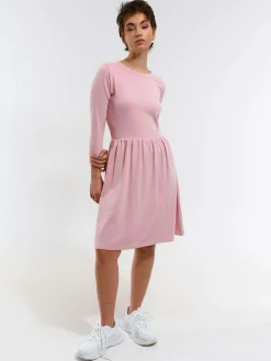 GATE Sukienka z rękawami 3/4| Kategorie·Sukienki