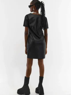 GATE Sukienka ze sztucznej skóry| Kategorie·Sukienki