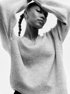 GATE Sweter z dekoltem w serek| Swetry I Bluzy·Swetry