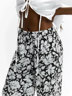 GATE Szerokie satynowe spodnie| Spodnie·Spodnie