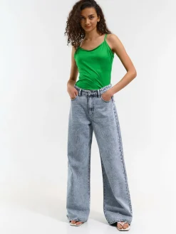 GATE Tank top z wyściółką| Koszulki I Topy·Podkoszulki ☀️