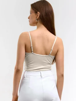 GATE Tank top z wyściółką| Koszulki I Topy·Podkoszulki ☀️