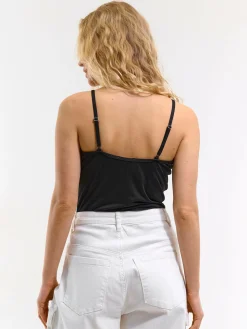 GATE Tank top z wyściółką| Koszulki I Topy·Podkoszulki ☀️