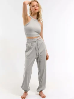 GATE Tank top z wyściółką| Koszulki I Topy·Podkoszulki ☀️