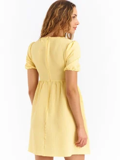 GATE Teksturowana damska sukienka z bufiastymi rękawami| Kategorie·Sukienki