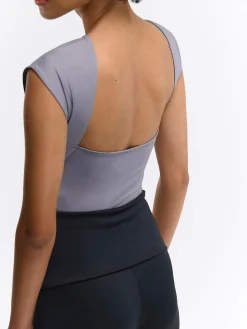 GATE Top z odkrytymi plecami| Koszulki I Topy·Topy|Koszulki I Topy·Crop Top ☀️