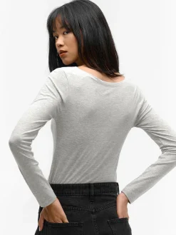 GATE T-shirt z dekoltem w łódkę| Koszulki I Topy·Koszulki