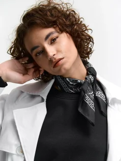 GATE Wzorzysty szalik| Akcesoria·Szaliki|Akcesoria·Biżuteria